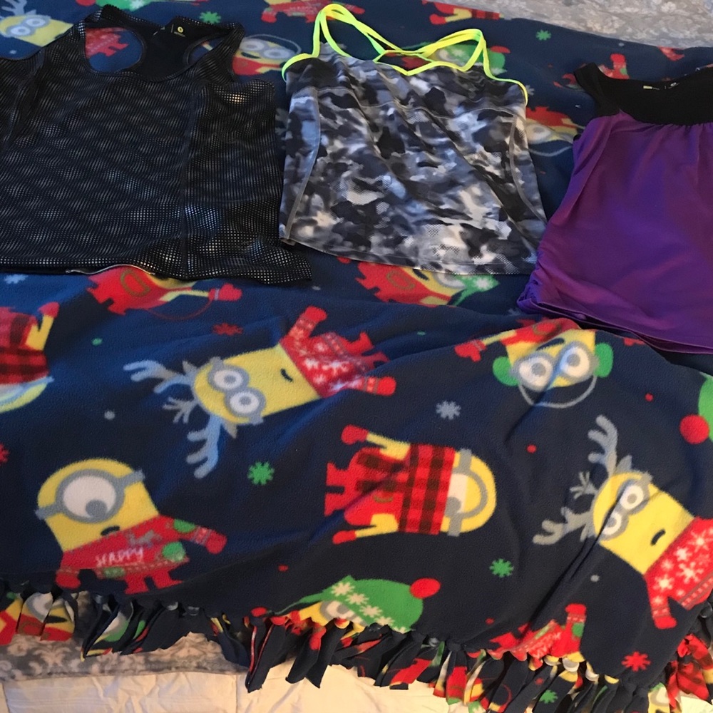 Gym clothes dark Grey XL , purple XL , Grey L